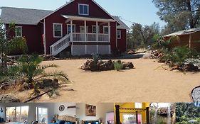Bear Creek Falls Lodge On 67 Acres Creek & Waterfalls